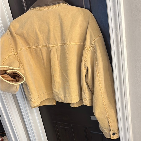 Barn Jacket Tan Jacket with Brown Collar - Picture 8 of 9